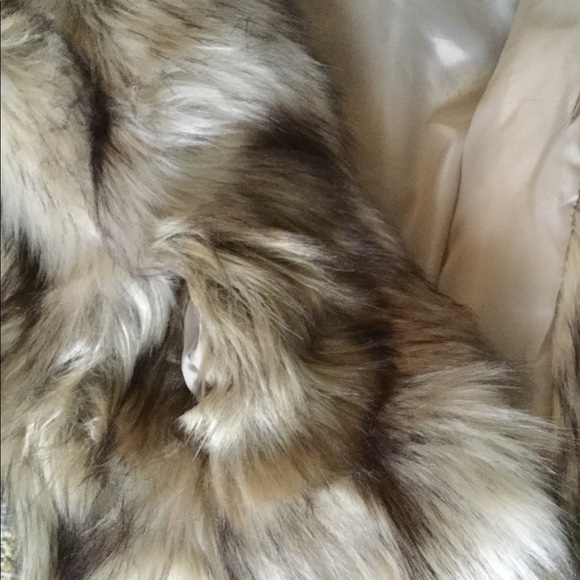 Faux Fur Jacket Vest - Picture 6 of 8